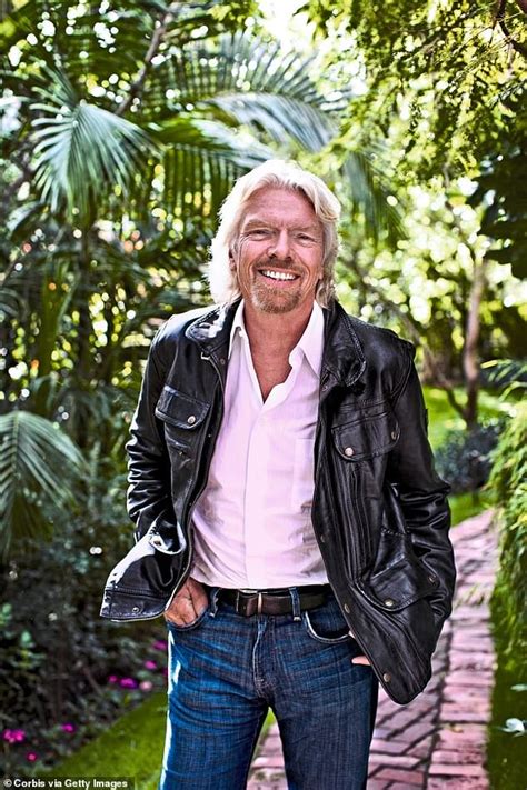 Richard Branson Tells Us The Story Behind His Famous。